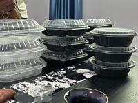 DM-60 3/4 Stations Automatische Plastic Thermoformmachine voor Clamshell Fruitverpakkingen Hoge Snelheid Hoge Kwaliteit