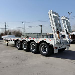Remorque surbaissée durable à 4 essieux avec col de cygne amovible pour le transport de machines - Product Image 2