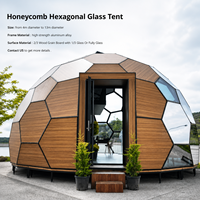 Dôme de luxe en verre transparent à panneaux en bois 2026 – Tente de glamping géodésique imperméable pour hôtel – Dôme extérieur miniature durable