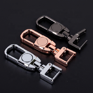 High Quality Auto Metal Safety Keychain New Design with Car Logo for Promotional Items & Carabiners
