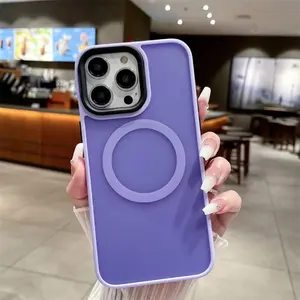 Casing ponsel pengisi daya nirkabel iPhone, untuk iPhone 15 14 Pro Max tahan guncangan magnetik terbaru bening akrilik Matte penutup magnet