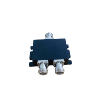 HTMICROWAVE Large Bande 2GHz - 6GHz SMA-Femelle 4 Voies RF Microstrip Power Splitter Divider
