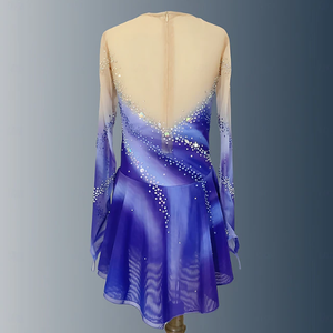 Robe de patinage artistique personnalisée tenues de robe de patinage sur glace pour femmes et filles vêtements de <span class=keywords><strong>danse</strong></span> d'entraînement dégradé de bleu faits à la main cristal <span class=keywords><strong>classique</strong></span> - Product Image 3