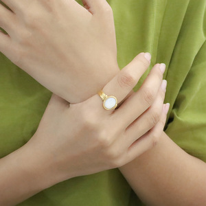 Women's Oval Shell <b>Ring</b> 18k Gold Plated <b>Titanium</b> Steel Bezel Setting Gift Jewelry - Product Image 1