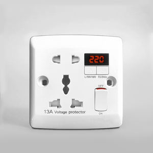 Pantalla digital Montado en la pared Enchufe de doble protección y <span class=keywords><strong>panel</strong></span> de <span class=keywords><strong>control</strong></span> de enchufe Voltaje elegante Protector de CA de 250V para el mercado de Irak - Product Image 1