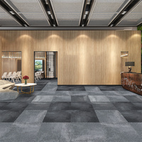 Dalles de moquette commerciales modernes à boucles, en nylon rembourré, pour bureaux, avec motifs