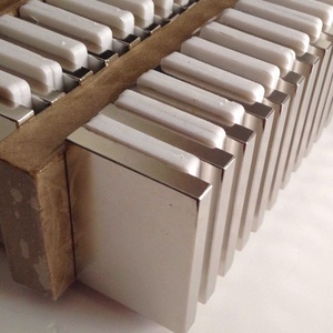 แม่เหล็กบล็อกแท่งนีโอไดเมียมทรงพลังแม่เหล็ก N52แม่เหล็กนีโอดิเมียมสี่เหลี่ยมผืนผ้า50มม. X 25มม. x 10มม. - Product Image 5