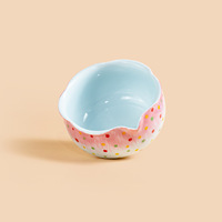 Ensemble de matcha, bol en porcelaine avec filtre, design fleur de cerisier, outils à thé en céramique