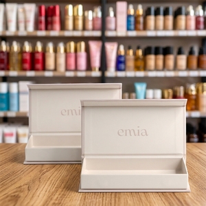 Boîte cadeau personnalisée avec logo, en carton rigide de luxe, estampage à chaud, couvercle magnétique recyclé - Product Image 2