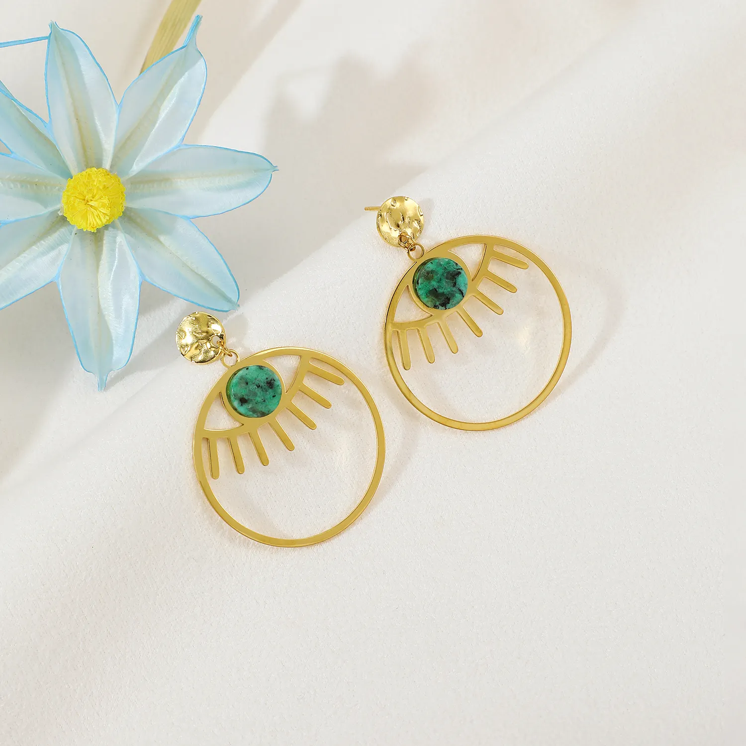 Super Factory 18K Gold Plated Women Stainless Steel Turquoise Drop Frightened Green Eye Earrings Customized