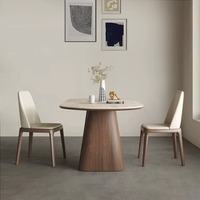 Table à manger rectangulaire en bois massif de style rétro moderne avec chaises chinoises pour petit appartement