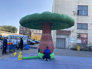 Decoración Gigante Inflable de Hongo para Exteriores, Temática de Alicia en el País de las Maravillas, para Escenarios Escolares - Product Image 6