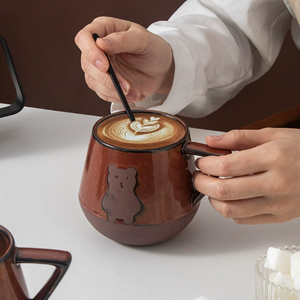 แก้วพอร์ซเลนลายการ์ตูนญี่ปุ่นวาดมืออย่างมืออาชีพ สีเคลือบใต้ผิวมันวาวสวยงาม ปลอดภัยสำหรับอาหาร ใช้กับเครื่องล้างจานได้ ปรับแต่งได้ - Product Image 3