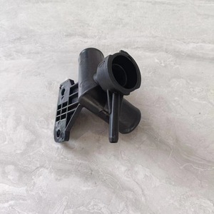 Tubo de agua automotriz 21517-4KH5A para Toyota Faw Jp, manguera de refrigerante de plástico, pieza de repuesto - Product Image 4