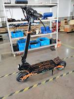 Vente en gros d'usine, batterie personnalisée à longue portée de 10 Ah à 20 Ah, éclairage latéral LED, pneu de 10 pouces, scooter électrique pliable pour adultes
