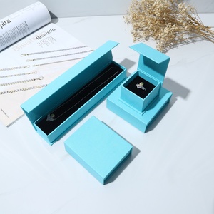 กล่องใส่เครื่องประดับกำมะหยี่แบบพลิกเปิดปิดทันสมัย สำหรับแหวน สร้อยคอ จี้ ต่างหู นาฬิกา บรรจุภัณฑ์หลากสี ขายดี - Product Image 6