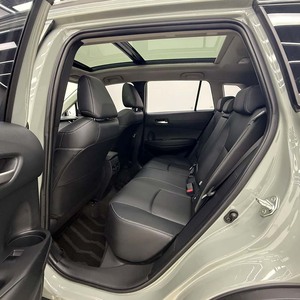 <span class=keywords><strong>Auto</strong></span> Usata Giapponese 2022 Toyota Corolla Cross 2.0L 2WD Edizione Flagship Ibrida a Benzina SUV Compatto con Tetto Panoramico - Product Image 6