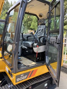 Excavadora Compacta Liugong 906F de 6 Toneladas de Alta Eficiencia para Ingeniería a Pequeña Escala - Product Image 2