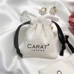 Sacs à poussière en toile de coton biologique biodégradable certifiés GOTS, personnalisables avec logo et impression, vente en gros à prix réduit - Product Image 4