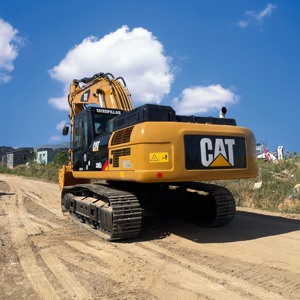 Excavatrice Caterpillar 330D d'occasion, modèle 330D, excavatrice sur chenilles, conception d'origine, à vendre - Product Image 2