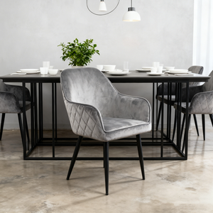 Sillón de Terciopelo de Lujo con Diseño Acolchado y Patas de Metal para Hotel Boutique y Cafetería Elegante, Directo de Fábrica - Product Image 1