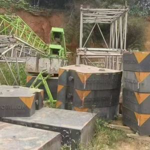 Grúa sobre orugas Zoomlion zcc1800 180t fabricada en China, usada, año 2019 - Product Image 2