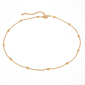 Collier en acier inoxydable avec chaîne serpent et design perlé couleur or pour cadeau - Product Image 1