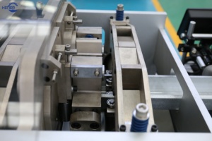 <span class=keywords><strong>2025</strong></span> framemac tốc độ cao CAD LGS C89 C140 C200 loại ánh sáng đo nhà thép & biệt thự khung cuộn tạo thành máy - Product Image 6