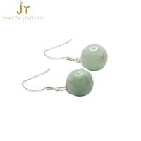 Bijoux de mode Boucles d'oreilles en jadéite sculptées à la main En gros Naturel Birmanie Jade S925 Boucles d'oreilles en argent Myanmar Jade Boucles d'oreilles