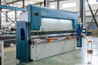 Presse plieuse électrique de haute qualité 110T/3200, presse plieuse CNC, presse plieuse manuelle pour Sa