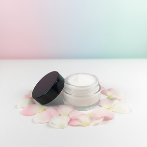 Base <span class=keywords><strong>de</strong></span> crème éclaircissante semi-finie au niacinamide OEM ODM 1KG-5KG, à <span class=keywords><strong>la</strong></span> tréhalose et aux huiles végétales naturelles, pour un soin quotidien lissant du visage - Product Image 6