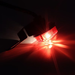 <span class=keywords><strong>Feu</strong></span> <span class=keywords><strong>arrière</strong></span> LED <span class=keywords><strong>en</strong></span> métal pour moto avec support de plaque d'immatriculation, <span class=keywords><strong>feu</strong></span> stop modifié, compatible <span class=keywords><strong>Harley</strong></span> Cruiser Chopper - Product Image 3