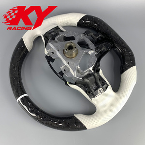 Volante de Coche para Infiniti Q50 Q60 Q70 QX30 QX50 QX60 QX7 G35 G25, Estilo Deportivo Personalizado, Volante de Fibra de Carbono - Product Image 3