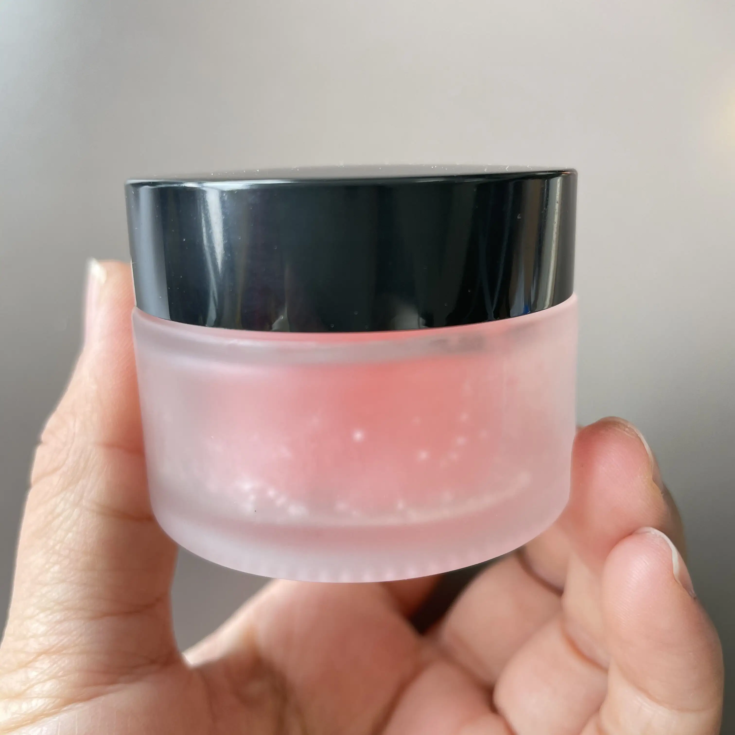 Pelembap Alami Menghilangkan Kulit Mati Perawatan Bibir Rasa Buah Pink Scrub Bibir dengan Label Pribadi