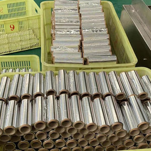 Rouleau de papier aluminium jumbo de 15 m d'épaisseur, spatule <span class=keywords><strong>en</strong></span> <span class=keywords><strong>silicone</strong></span> gratuite <span class=keywords><strong>pour</strong></span> <span class=keywords><strong>four</strong></span>/friteuse à air, qualité alimentaire et durable - Product Image 3