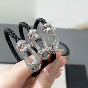 Bracelet Cordon en Nylon Noir de Luxe avec Boucle Fer à Cheval en Zircon, Bracelet Unisexe en Forme de U, Bijou Tendance - Product Image 1