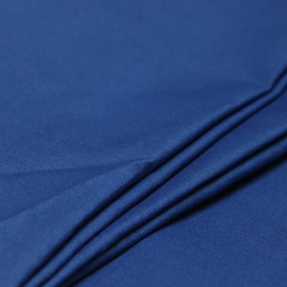 Bon marché Prix 90% Polyester 10% Coton 100GSM Sergé Tc Tissu Doublure Tissu pour Poche
