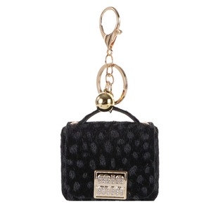 Mini sac en fausse fourrure classique à imprimé léopard, porte-clés, petite pochette, breloque pour clés de voiture avec clochette - Product Image 5