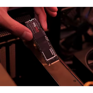 Samsung 990 PRO SSD NVMe M.<span class=keywords><strong>2</strong></span> PCIe Gen4 M.<span class=keywords><strong>2</strong></span> 2280 SSD สำหรับเล่นเกมและเวิร์กสเตชันงานหนัก MZ-V9P2T0B/AM - Product Image 6