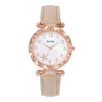 Montre-bracelet à quartz pour femme, tendance et écologique, best-seller transfrontalier, design étoile de mer inspiré d'Instagram, décontractée et élégante