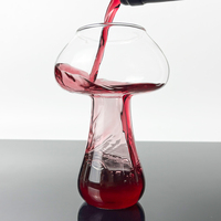 Nouveauté créative 8oz en forme de champignon Cocktail boissons verres à vin en cristal pour bar et fête