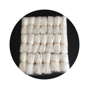 ผ้าคลุมกันน้ำสีขาวสำหรับทำผม รุ่น 9001 PE สำหรับผู้ใหญ่และเด็ก - Product Image 2