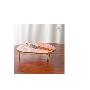 ขาตั้งเค้กเรซิ่นอีพ็อกซี่พร้อมขาตั้งโลหะและขอบสีทอง ขัดเงาด้วยมือสำหรับงานปาร์ตี้ - Product Image 2