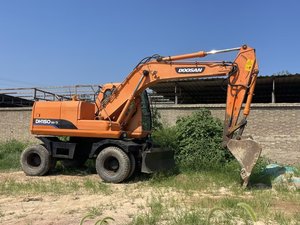 Excavateur sur pneus Doosan Deawoo DH150W fabriqué en Corée du Sud Excavateur à main d'occasion Doosan avec composants centraux Engrenage moteur - Product Image 6