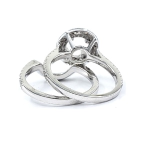 Bague de Fiançailles et de Mariage Classique en Or Blanc 18 carats avec Diamant Naturel Rond Central, Semi-Monture Micro-Pavée, Personnalisable pour Femme - Product Image 2
