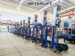 340 किलो 3.5 मीटर 280 किलो 7.9 मीटर पोर्टेबल सामग्री के लिए एल्यूमीनियम कार्गो सिंगल मास्ट लिफ्ट - Product Image 2