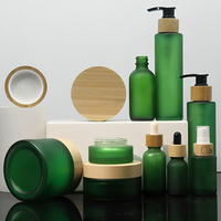 Costume vert émeraude haut de gamme personnalisable et respectueux de l'environnement pour l'emballage cosmétique en bambou/ensemble cadeau