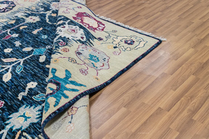 Tapis d'intérieur moderne fait main en laine bleu marine personnalisable, motif floral oriental, tapis de déclaration - Product Image 4