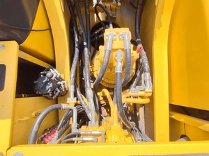 Pelle sur chenilles d'occasion KOMATSU PC350 de bonne qualité et à bas prix - Product Image 4