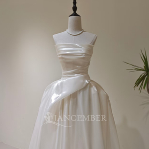 Vestido de Novia Moderno LY88 con Cuello Barco, Encaje Brillante, Volantes, Flores, Apliques de Cristal y Bordados para Fiesta - Product Image 4
